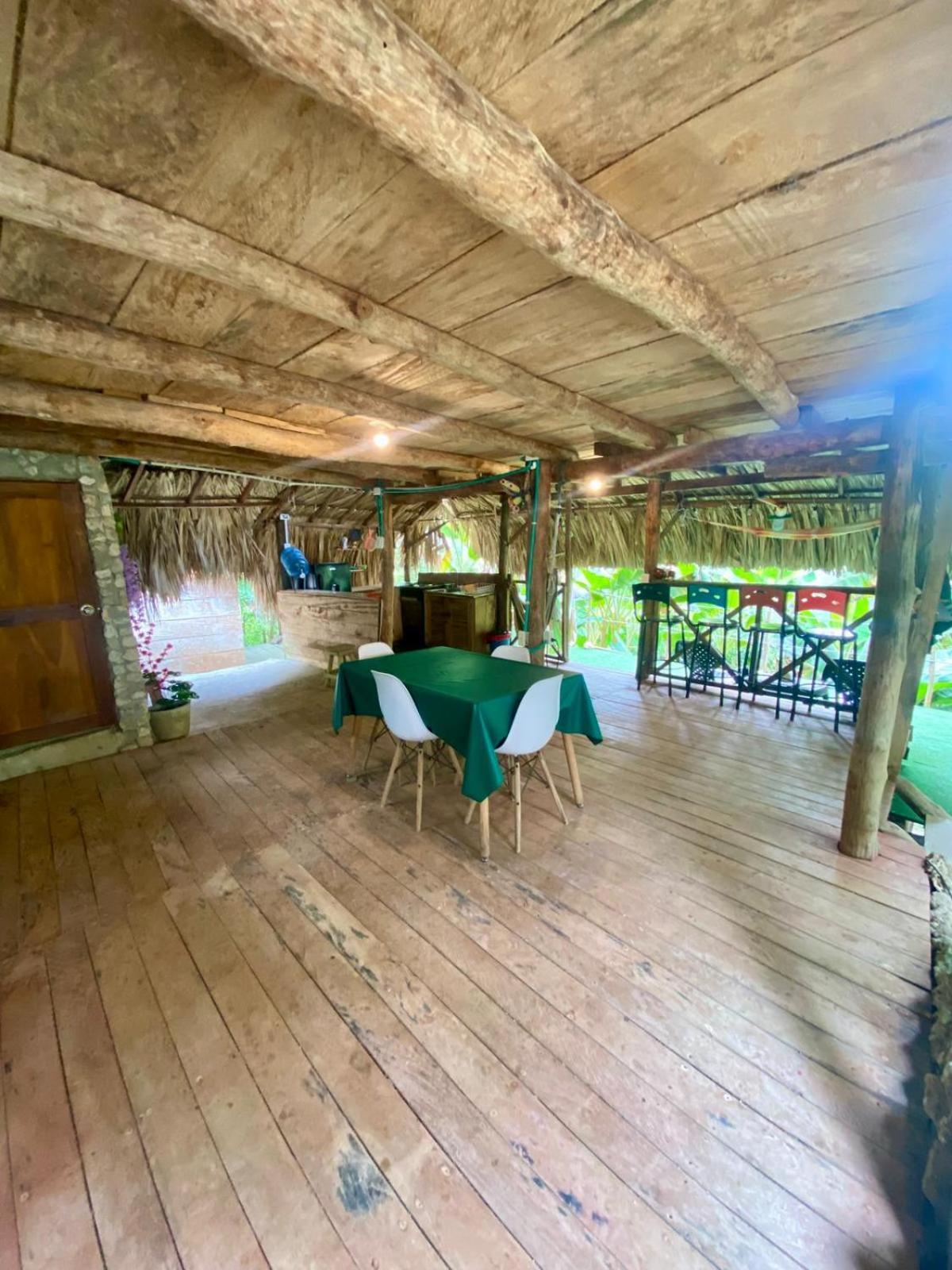 Private Beach House Maloka Surf Puerto Limon 外观 照片